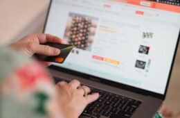 WordPress vs Shopify: Which Platform Is Right for Your Business Website?